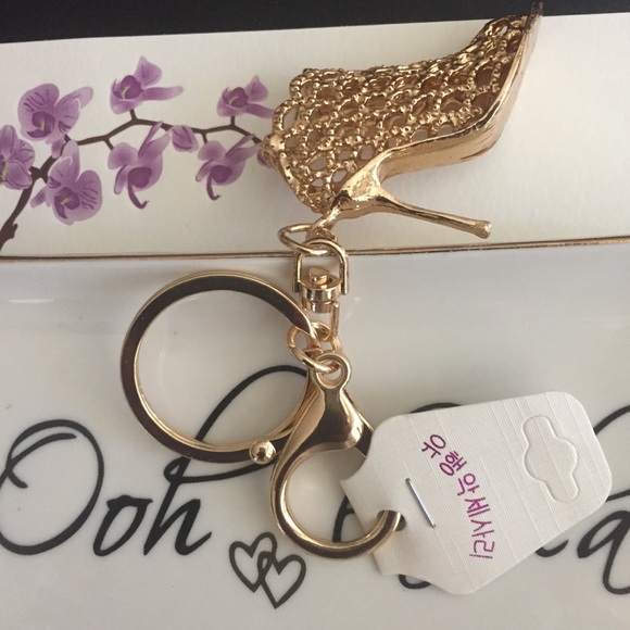 Key Chain/ Purse Charm- Mini Shoe- Gold Tone -NWT - Picture 4 of 9
